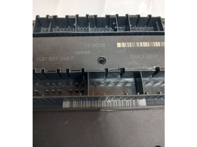 Блок комфорта 6Q1937049F Skoda Fabia Mk2 (5J)