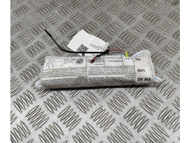 Подушка безопасности в сиденье 4K0880442G Audi e-tron