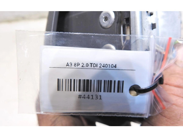 Подушка безопасности водителя 8P0880201AK   Audi A3 S3 A3 Sportback 8P