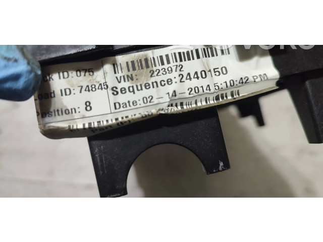 Блок предохранителей Jeep Cherokee