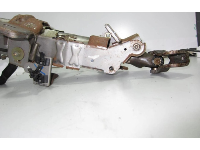 Volant Nissan Primera    