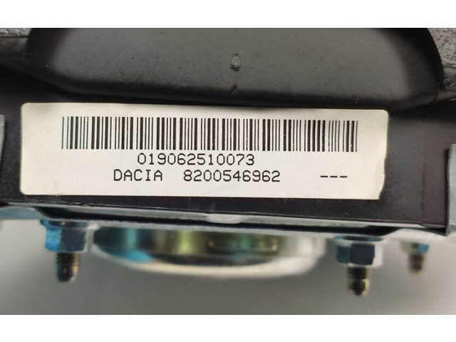 Подушка безопасности водителя 8200546962   Dacia Logan I