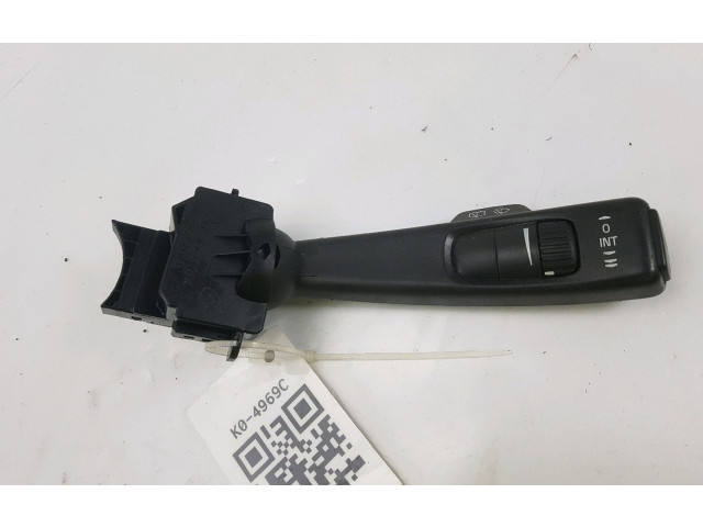 Ручка стеклоочистителей 8691993 Volvo V50