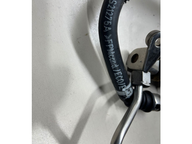 Vstřikovací lišta 06E906051K, 51CP0604   Audi Q7 4L     