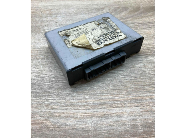 Блок управления 30824424 Volvo S40, V40