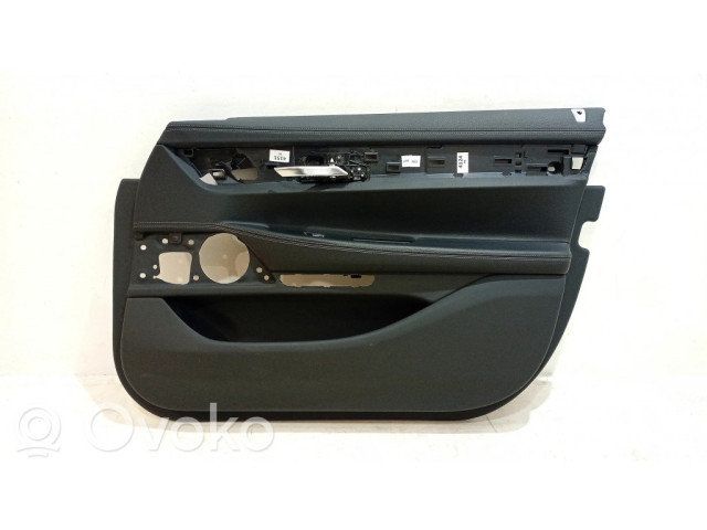 Обшивка передней двери