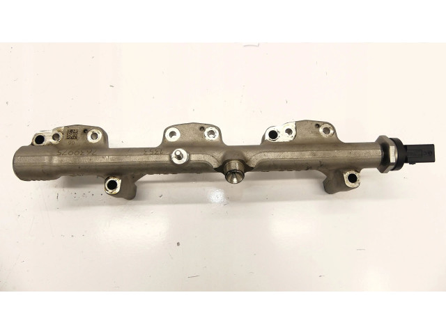 Vstřikovací lišta 7639975, 0261545071 BMW 5 G30 G31