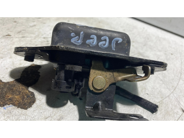 Замок багажника     Jeep Cherokee 