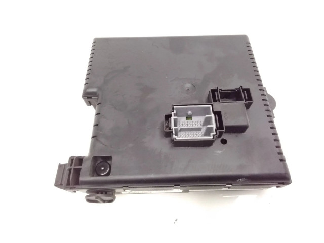 Pojistková skříňka 30786646, 08W233 Volvo XC90 2009