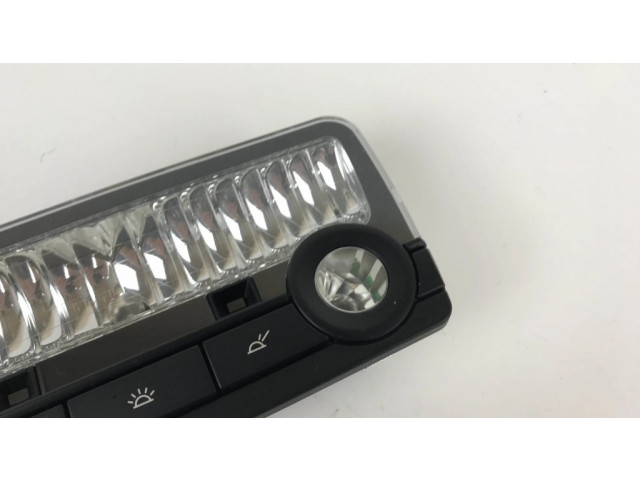 Фонарь освещения задних мест