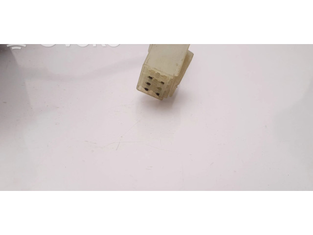 Zpětné zrcátko pravé Suzuki Splash 2008