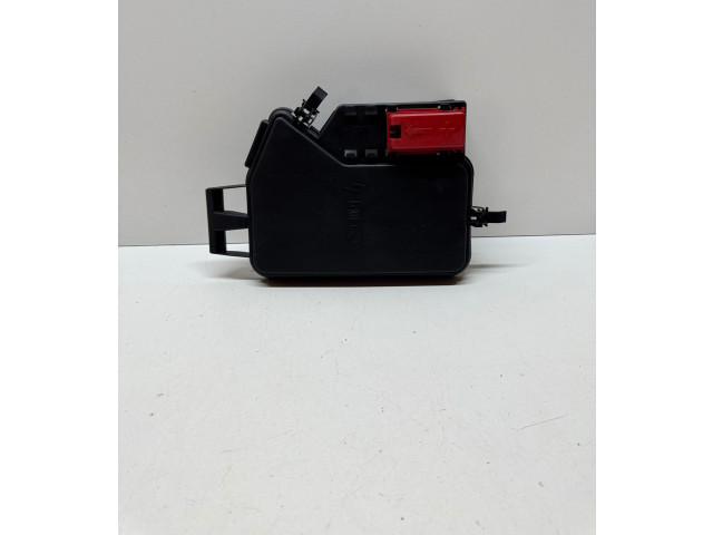 Pojistková skříňka A4475400082, A4475450069 Mercedes-Benz Metris W447 2021