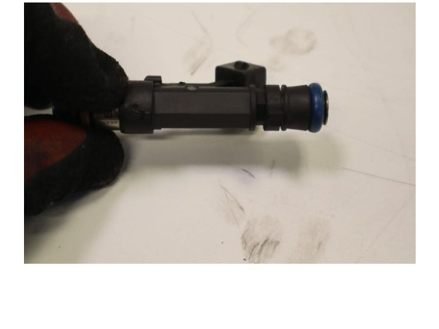 Форсунка 6001548024 Dacia Sandero K7J A7