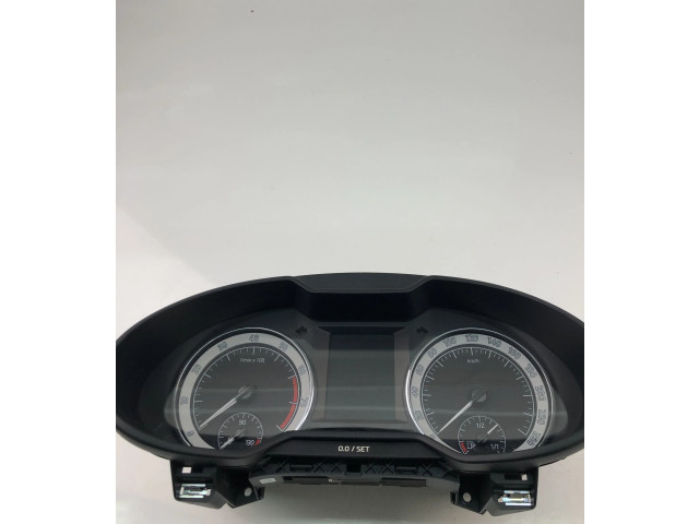Панель приборов 5E0920750E Skoda Octavia Mk3 (5E)