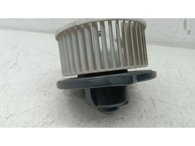 Вентилятор печки    194000   Mitsubishi Colt