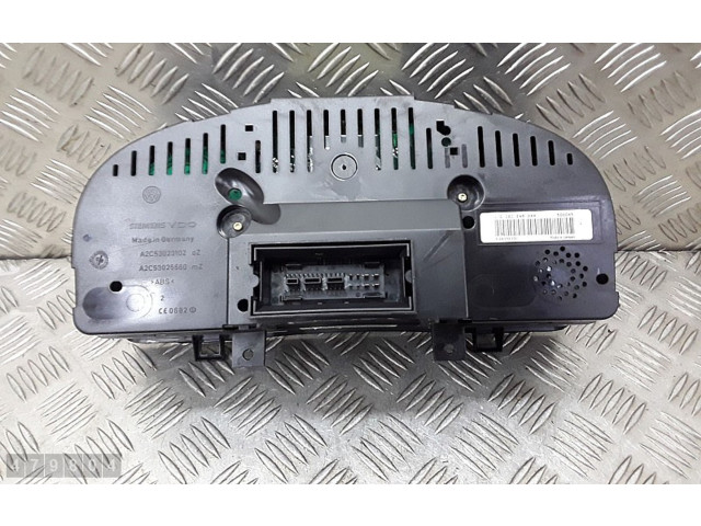 Панель приборов v0004000 Volkswagen Golf Plus