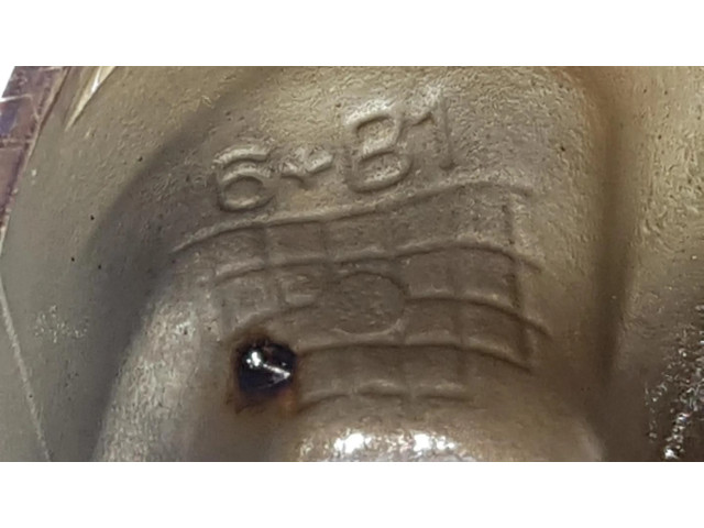 Píst 11257613626 BMW X6 E71 pro benzínový motor 4.4