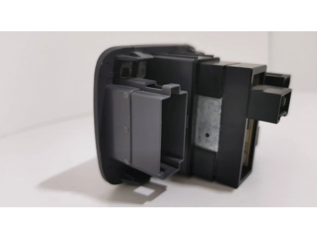 Включатель регулировки высоты фонарей