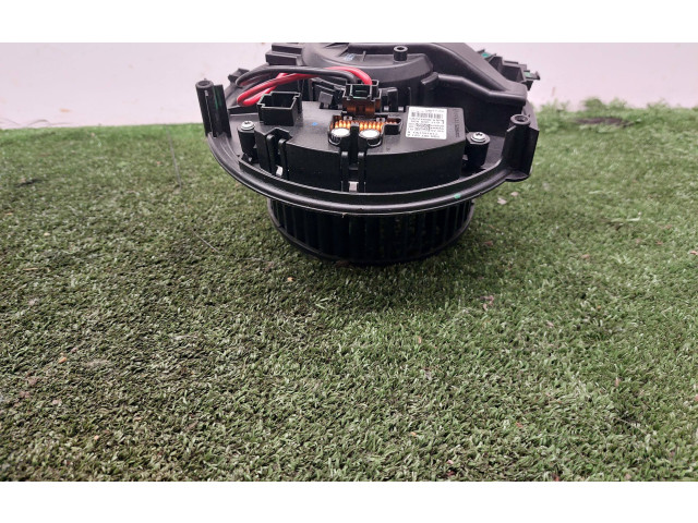 Вентилятор печки    5Q1819021, 5Q0907521   Volkswagen Golf VII