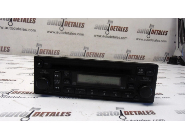 Радио/ проигрыватель CD/DVD / навигация