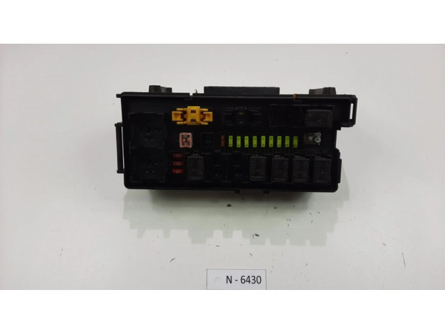 Блок предохранителей 04692087AB Jeep Commander