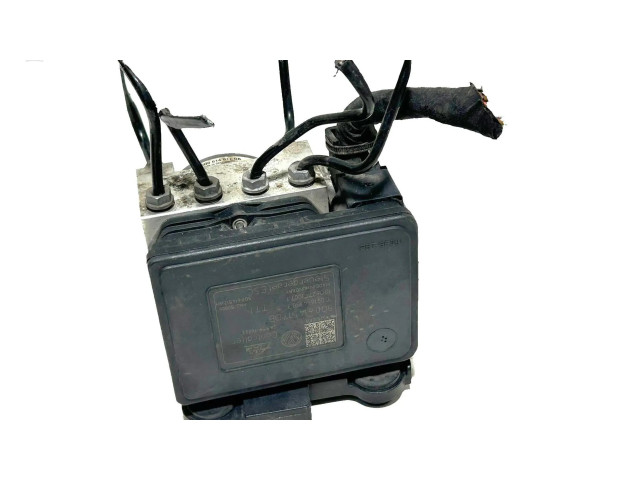 Блок АБС 5Q0614517DB, 21389   Volkswagen  Golf VII  2013-2019 года