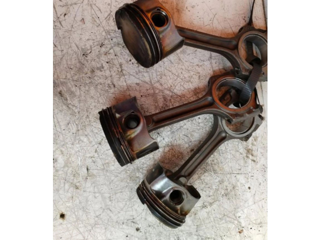 Píst 26CZ01C Renault Sandero I