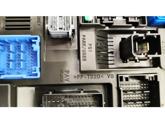 Pojistková skříňka 9832881380, 28719742 Peugeot 508 II 2021