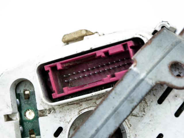 Přístrojová deska Land Rover Freelander 1998 8RCV3-433MHZ