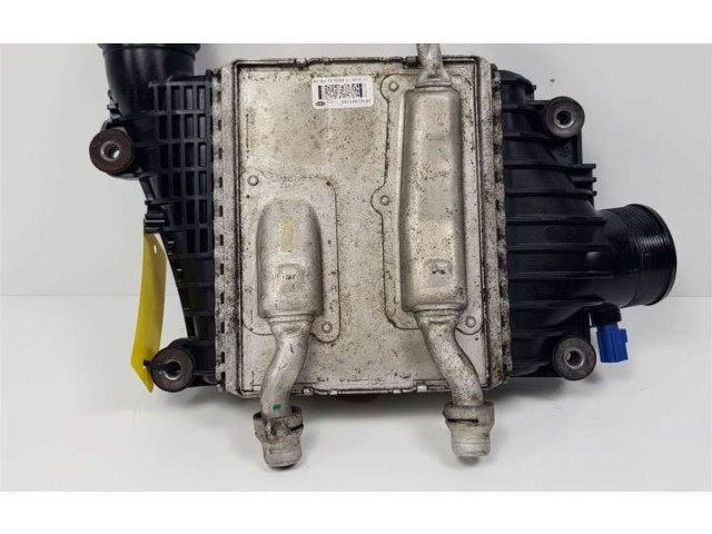 Интеркулер  GX736K775AC   Jaguar XE 