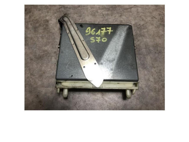 Блок управления двигателя    Volvo S70  V70  V70 XC