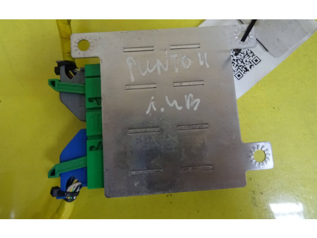 Блок подушек безопасности 51754872, 391031 Fiat Grande Punto