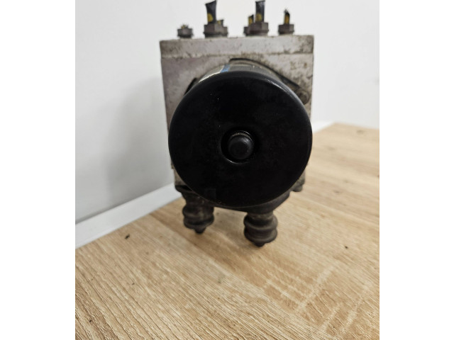 Блок АБС 3C0614095p, 16027001A Volkswagen PASSAT B6 2005 - 2010 года