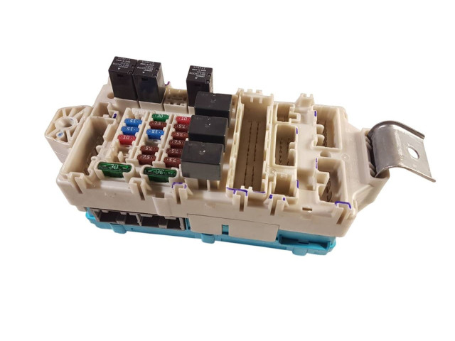 Pojistková skříňka 8637A157, 608250467 Mitsubishi Pajero 2007