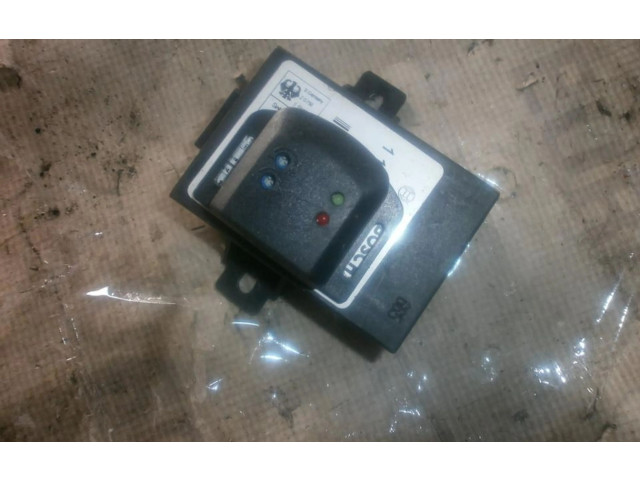 Блок управления Volvo S40, V40