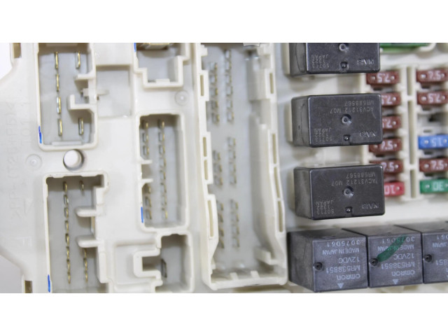 Модуль управления BSM MR587655 Mitsubishi Grandis