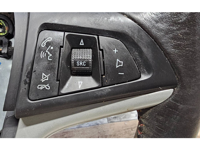 Руль Chevrolet Sonic  2011 - 2015 года 95358479, 2483447M87      