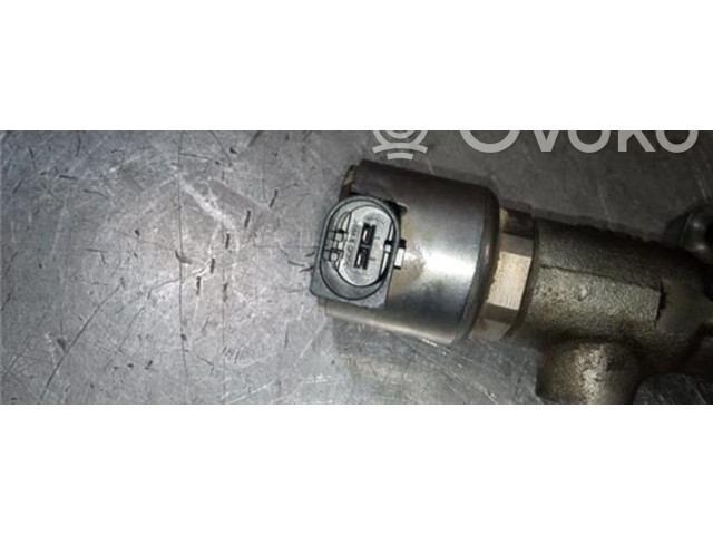 Топливная рампа A6510700495, R9144Z240A Jeep Compass для двигателя OM651.925