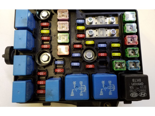 Блок предохранителей 919501H020 KIA Ceed