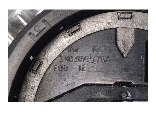 Zpětné zrcátko Volkswagen Touareg II 2014 1K0959578A