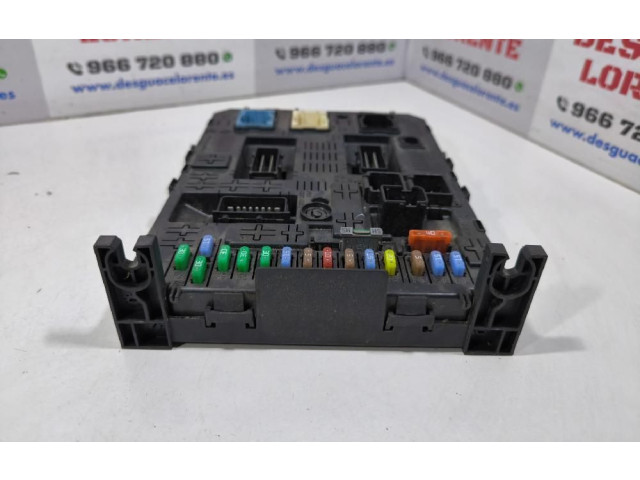 Блок предохранителей 281197595   Citroen C5    