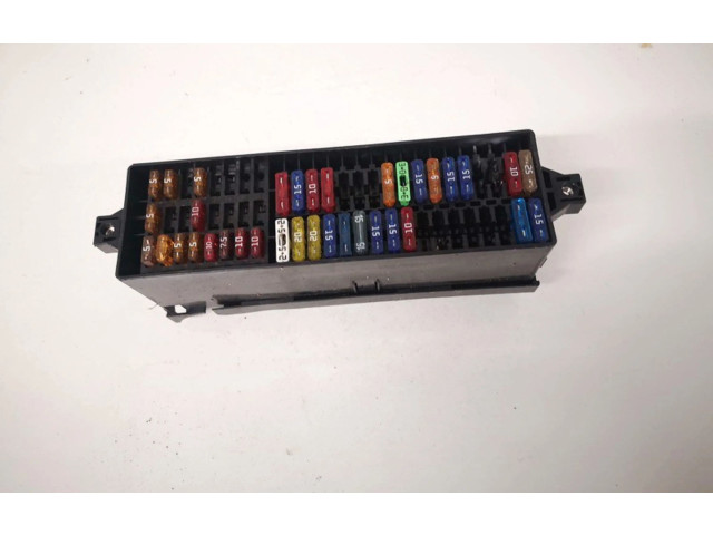 Блок предохранителей  63593576, 63593576   Skoda Fabia Mk2 (5J)    