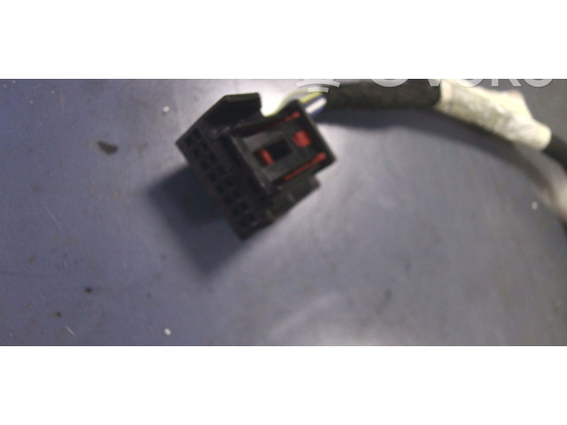 Зеркало электрическое        Volkswagen Golf VI  2008 - 2013 года   