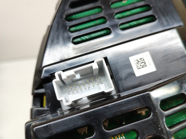 Přístrojová deska Mercedes-Benz E W212 2010 A2129002010, A2129014100