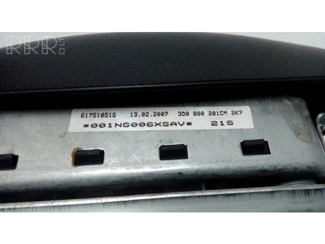 Подушка безопасности водителя 61751051G, 3D0880201CM   Volkswagen Phaeton