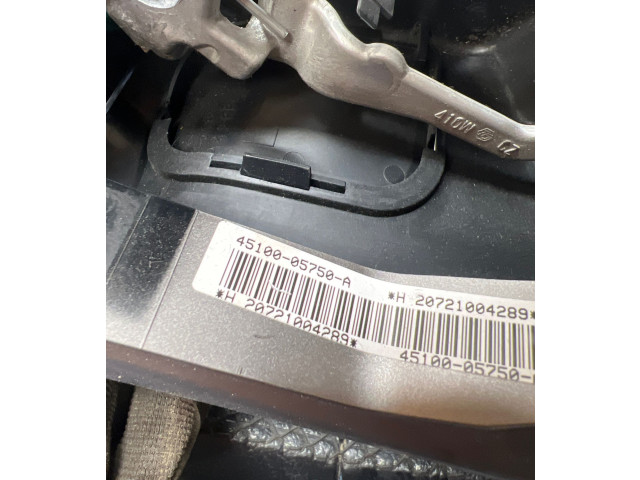 Volant Toyota Avensis T270 2013 4510005750A, 207210042