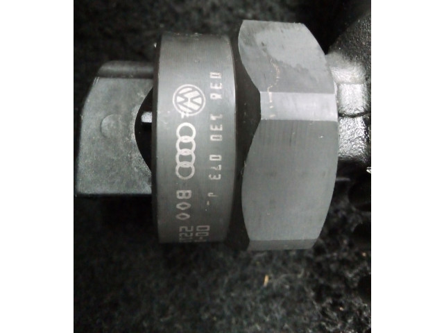 Vstřikovač    Volkswagen Passat Alltrack    AVB 