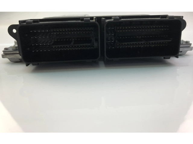 Блок управления двигателем Блок управления 32242005 Volvo XC40