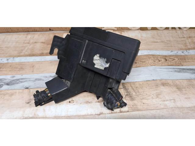 Pojistková skříňka 8V5114A07 Ford Fiesta 2011