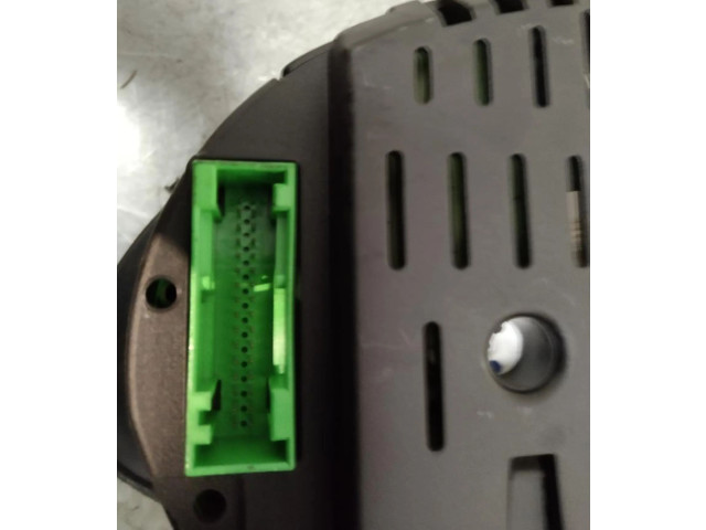 Přístrojová deska Seat Cordoba (6L) 6L0920803A